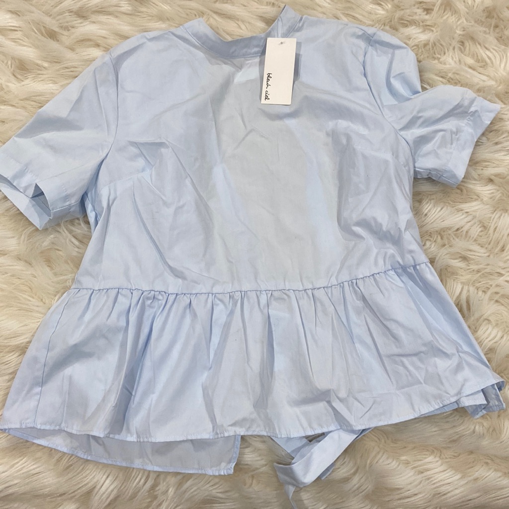 Nwt Light Blue Top With Tie Downs